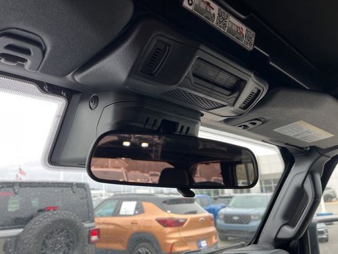 Used 2024 Jeep Wrangler Rubicon image 18