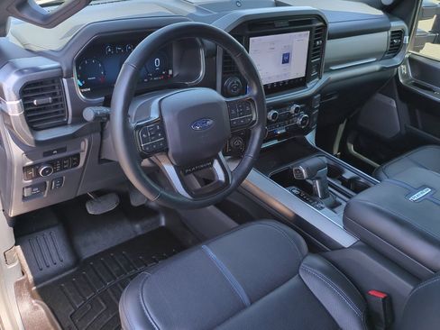 Used 2025 Ford F150 Platinum AWD/4WD image 9