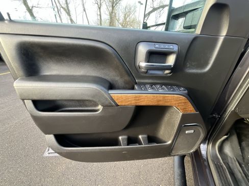 Used 2016 Chevrolet Silverado 2500 LTZ w/ Duramax Plus Package image 22