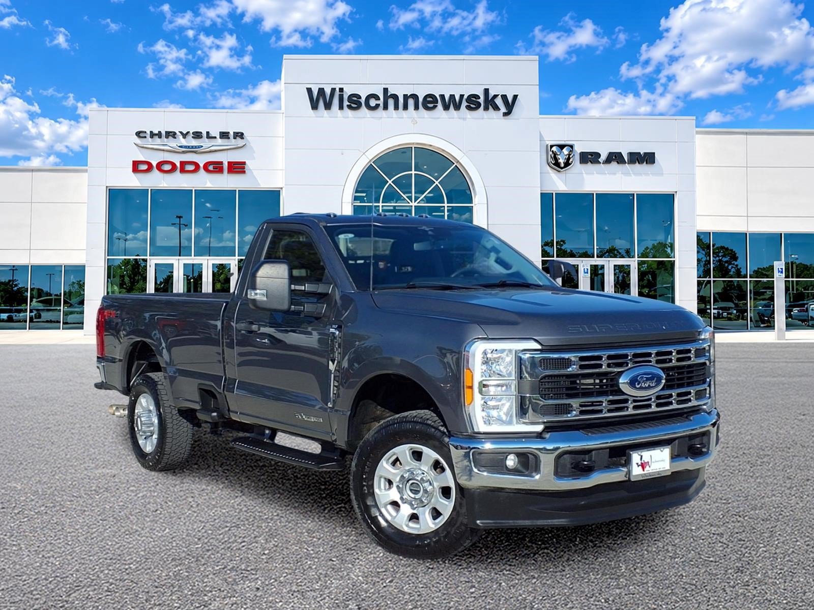 Used 2023 Ford F350 XLT w/ FX4 Off-Road Package AWD/4WD image 1