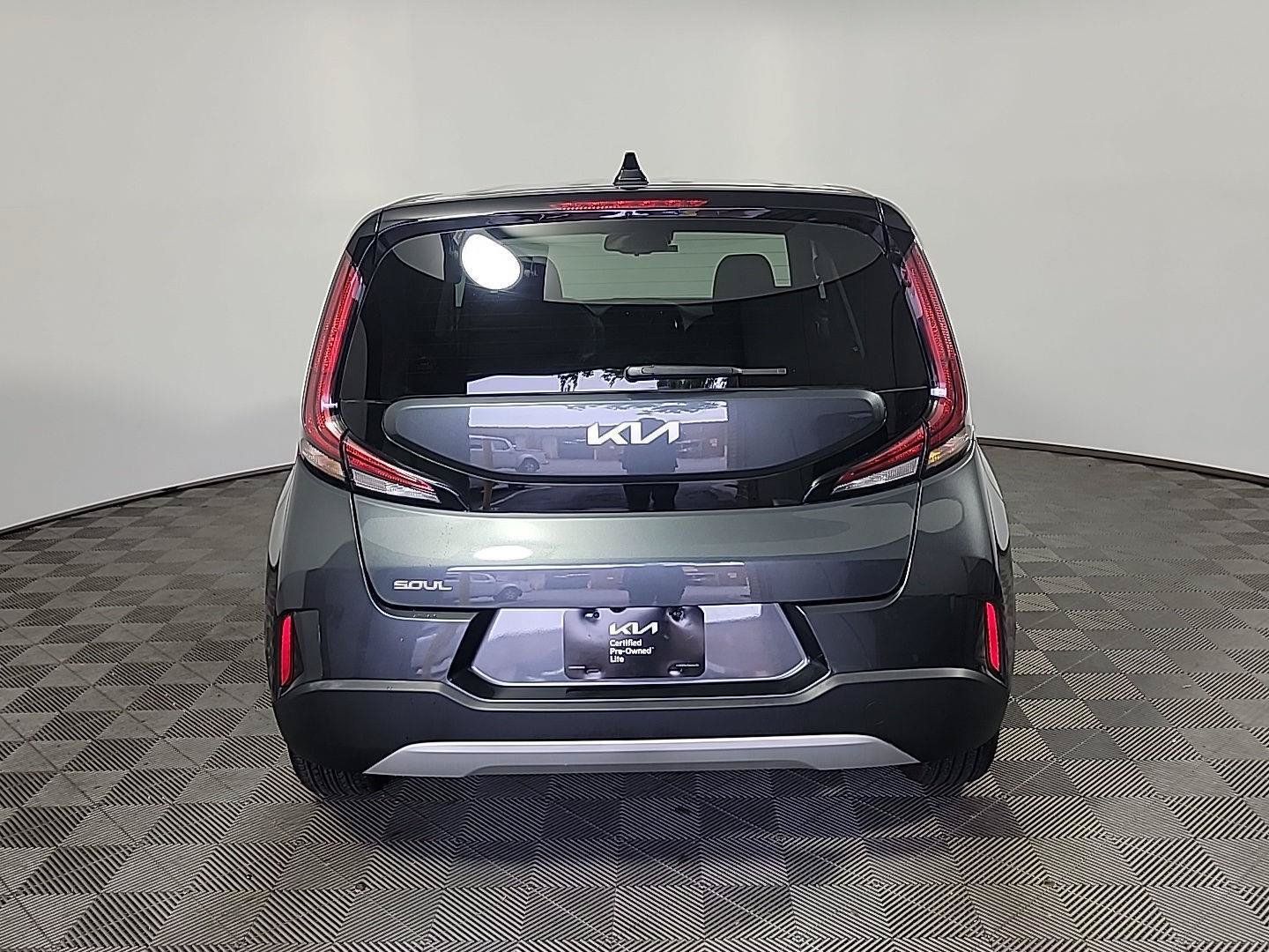 Certified 2024 Kia Soul S FWD image 5