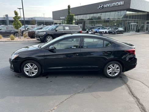 Used 2020 Hyundai Elantra SEL FWD image 12