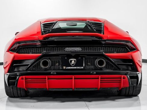 Used 2020 Lamborghini Huracan EVO AWD/4WD image 4