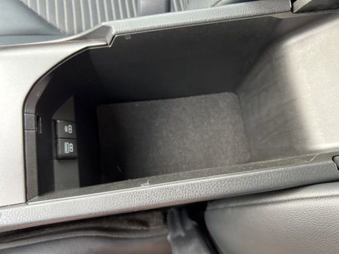 Used 2024 Toyota Camry SE image 22