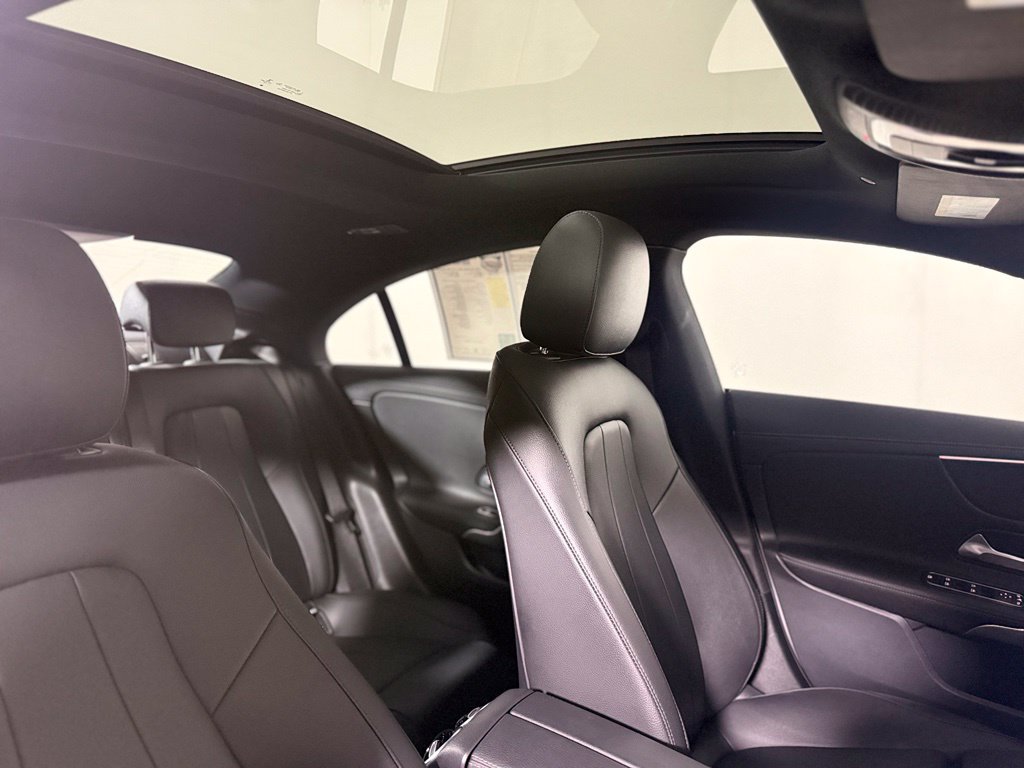 Used 2023 Mercedes-Benz CLA 250 4MATIC image 25