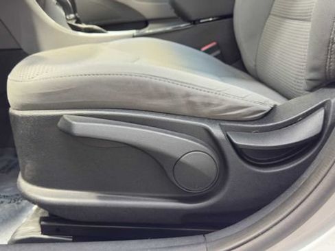 Used 2012 Hyundai Sonata GLS FWD image 20