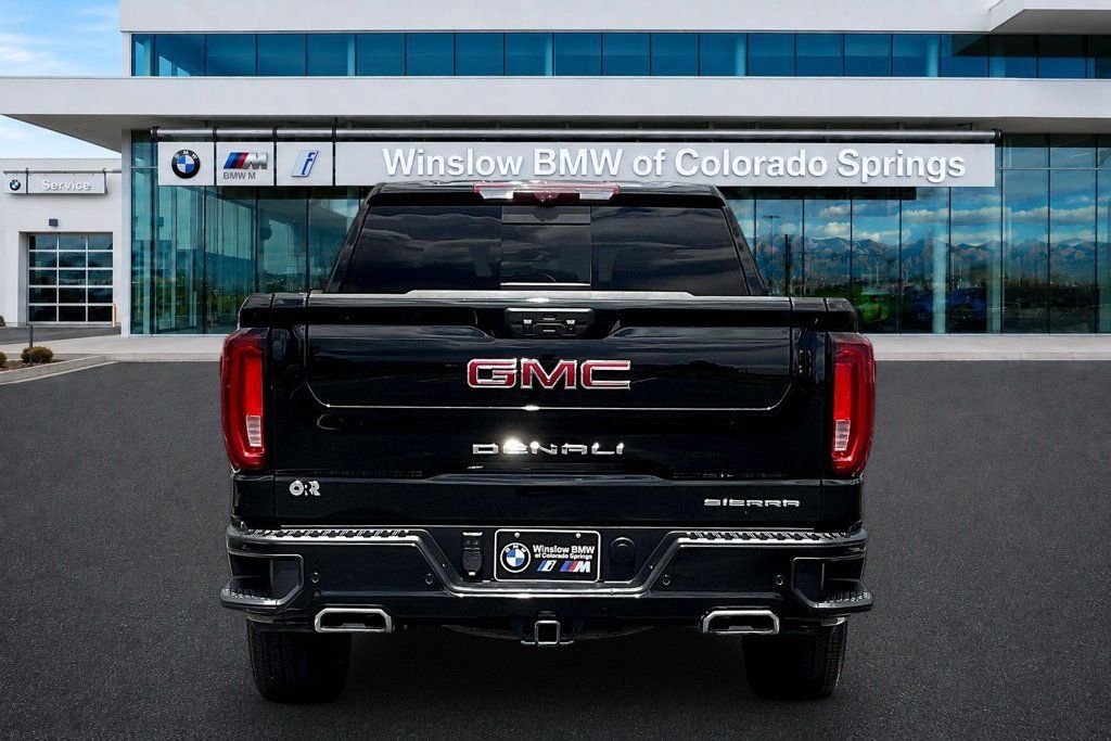 Used 2024 GMC Sierra 1500 Denali w/ Denali Reserve Package AWD/4WD image 5