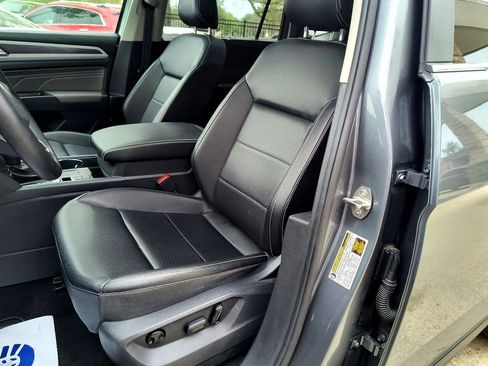 Used 2022 Volkswagen Atlas SE image 17