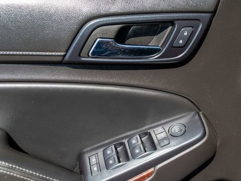 Used 2015 GMC Yukon XL SLT w/ Open Road Package image 16