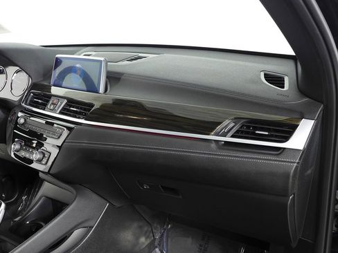 Used 2022 BMW X1 sDrive28i w/ Convenience Package image 14