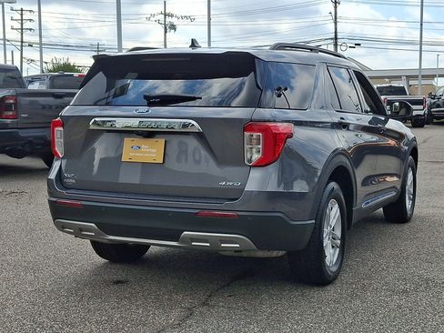 Certified 2023 Ford Explorer XLT w/ Equipment Group 202A AWD/4WD image 10