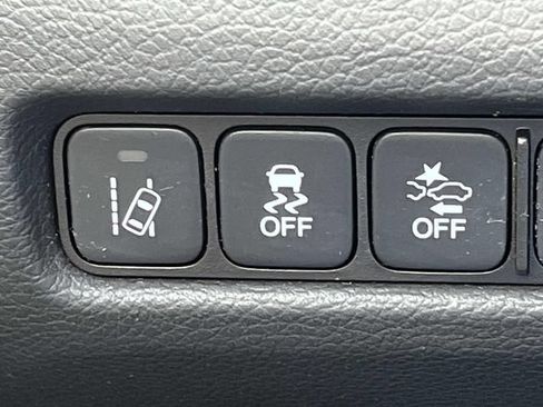 Used 2017 Acura RLX w/ Technology Package FWD image 35