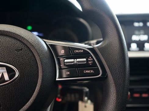 Used 2020 Kia Optima LX image 29