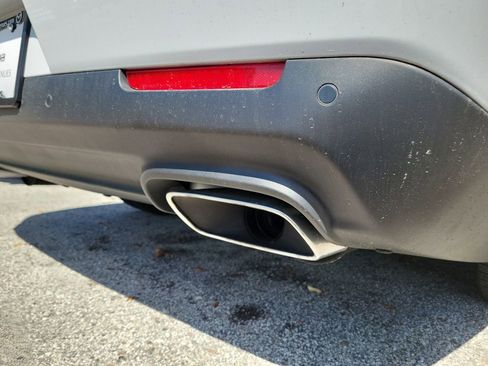 Used 2023 Dodge Challenger R/T image 18