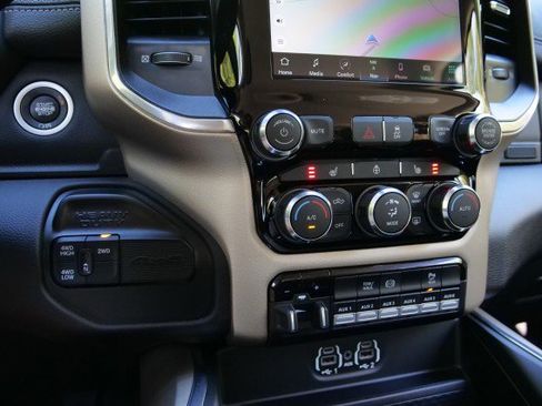 Used 2024 RAM 3500 Laramie image 11