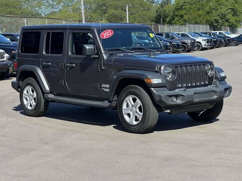 Used 2021 Jeep Wrangler Unlimited Sport AWD/4WD image 8