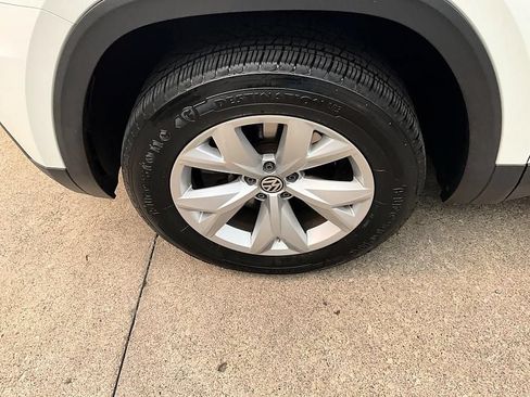 Used 2019 Volkswagen Atlas SE FWD image 11