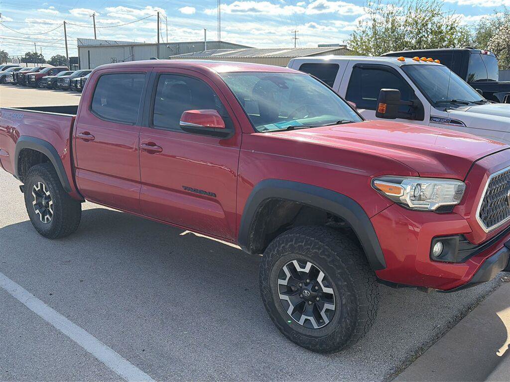 Used 2019 Toyota Tacoma TRD Off-Road AWD/4WD image 1