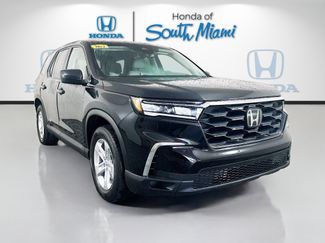 Used 2023 Honda Pilot LX video 1