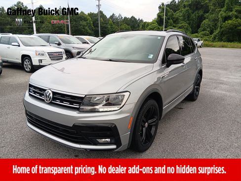 Used 2019 Volkswagen Tiguan SEL R-Line AWD/4WD image 1