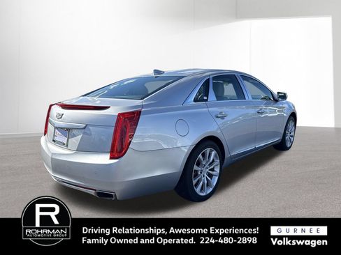 Used 2016 Cadillac XTS Luxury w/ Driver Awareness Package AWD/4WD image 9