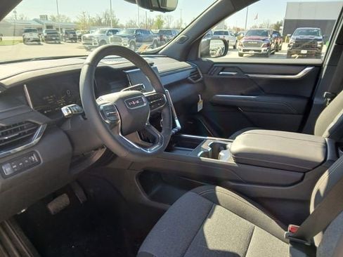 New 2026 GMC Acadia Elevation AWD/4WD image 12