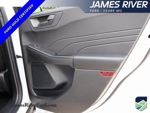 Certified 2025 Ford Escape Active w/ Cold Weather Package image 11