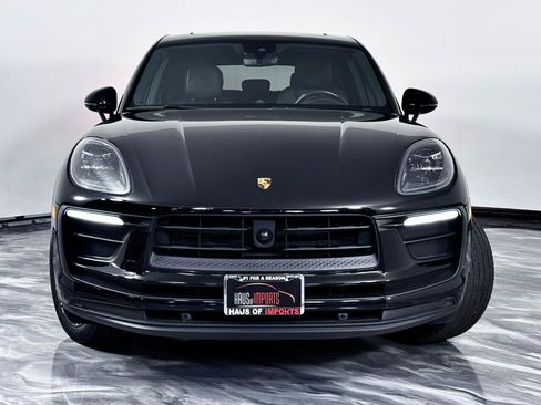 Used 2023 Porsche Macan AWD/4WD image 7