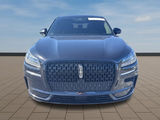 Used 2024 Lincoln Corsair AWD w/ Equipment Group 101A image 11