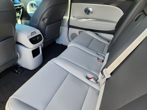 New 2026 Hyundai Ioniq 9 SEL AWD/4WD image 10