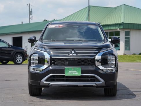 New 2026 Mitsubishi Outlander SE AWD/4WD image 8