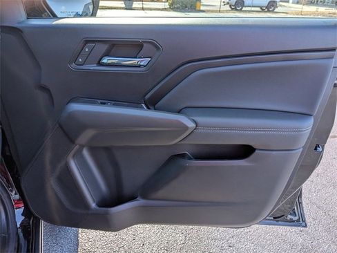 New 2026 GMC Canyon Elevation w/ Convenience Package image 32