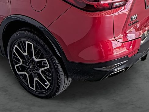 New 2023 Chevrolet Blazer RS w/ Enhanced Convenience Package FWD image 9