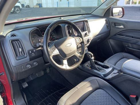 Used 2022 Chevrolet Colorado Z71 AWD/4WD image 10