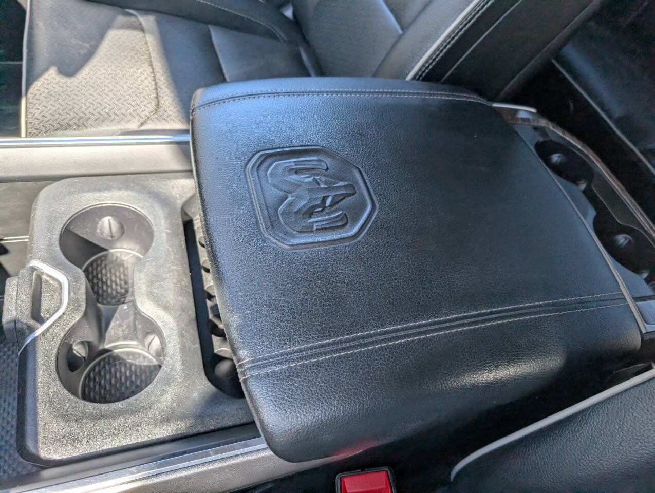 Used 2020 RAM 1500 Laramie AWD/4WD image 26