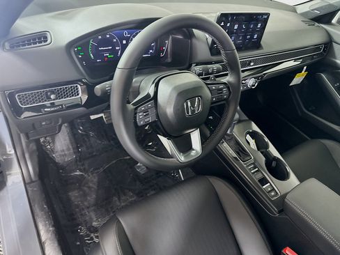 Used 2025 Honda Civic Sport Touring image 7