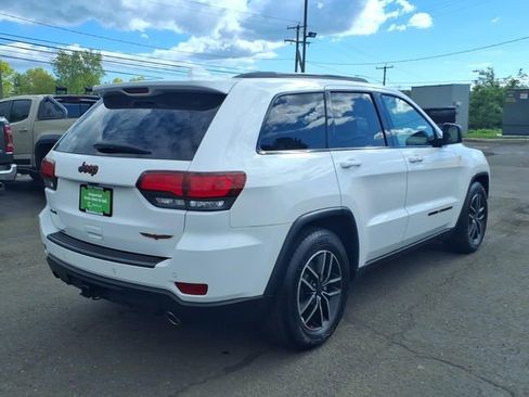 Certified 2019 Jeep Grand Cherokee Trailhawk AWD/4WD image 8