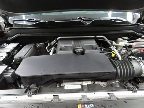 Used 2024 Chevrolet Colorado Trail Boss w/ Advanced Trailering Package image 23