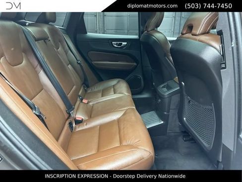 Used 2022 Volvo XC60 T8 Inscription Expression AWD/4WD image 20
