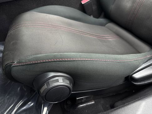 Used 2016 MAZDA MX-5 Miata Club RWD image 46