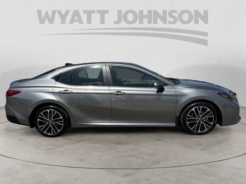 Used 2025 Toyota Camry XLE w/ Premium Plus Package FWD image 6