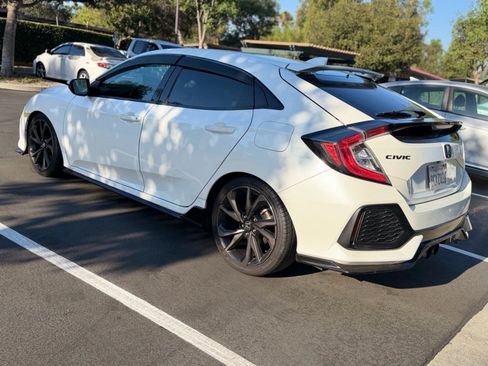 Used 2019 Honda Civic Sport image 3