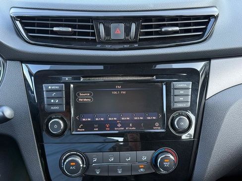 Used 2022 Nissan Rogue Sport S AWD/4WD image 17