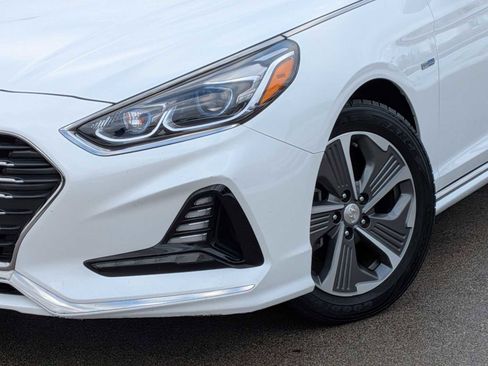 Used 2019 Hyundai Sonata Limited image 11