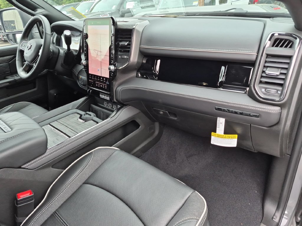 New 2027 RAM 3500 Limited AWD/4WD image 17