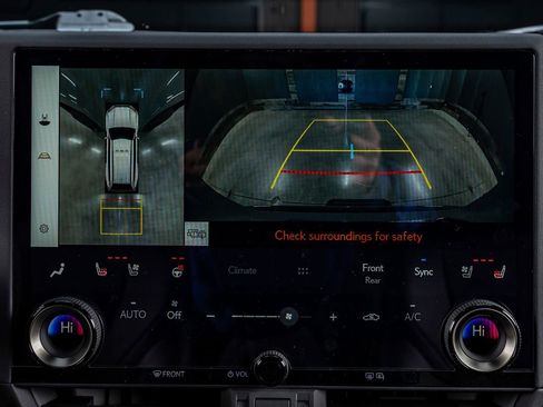 Used 2025 Lexus GX 550 image 26