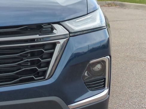 Used 2023 Chevrolet Traverse LT AWD/4WD image 10