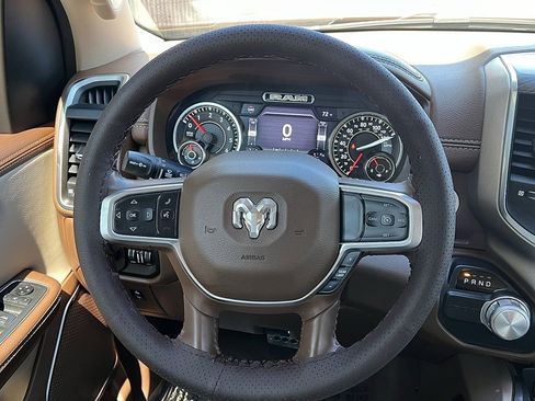 Used 2019 RAM 1500 Laramie image 37