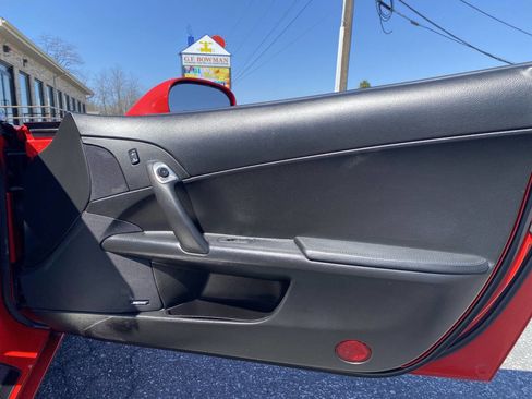 Used 2012 Chevrolet Corvette Grand Sport w/ 2LT Preferred Equipment Group image 23