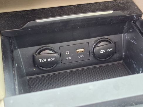 Used 2018 Hyundai Elantra Value Edition FWD image 26